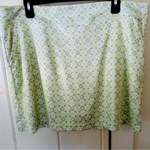 PGA tour skirt for golf, tennis, leisure. Incredibly comfortable and stylish!